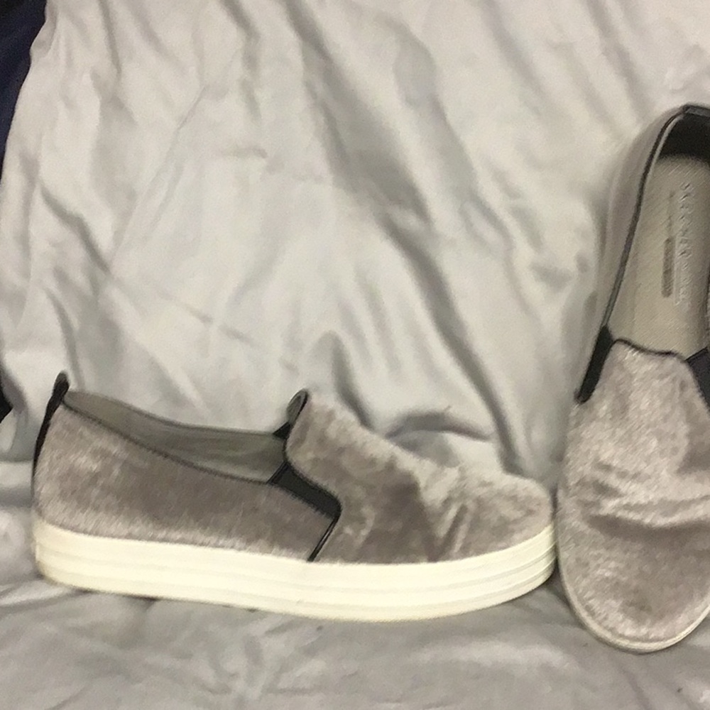 Skechers street air-cool memory foam